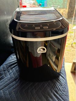 Igloo Self Cleaning Ice Maker