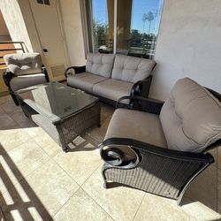 4 piece patio LaZBoy furniture