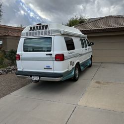 Roadtrek 2001  190 Versatile