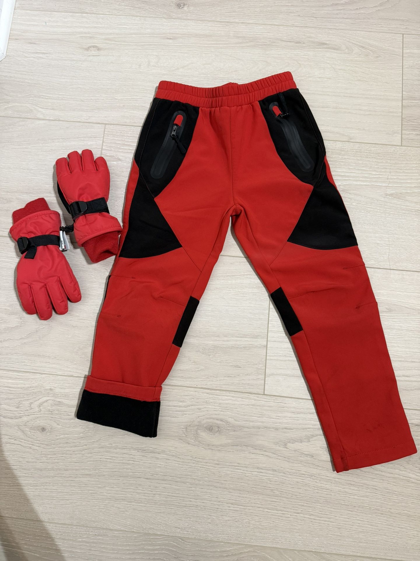 Kids Snow Pants And Gloves
