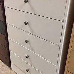5  Drawer  white color