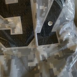 Men's  And  Women's Jerseys 