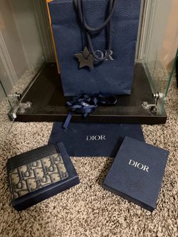 Dior cardholder