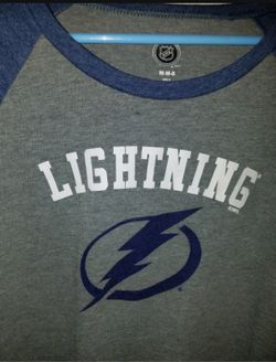 Tampa Bay Lightning Girls Medium Size 8 NFL 3/4 Sleeve T-shirt.