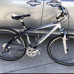 Trek Multitrack 7500 Bicycle 