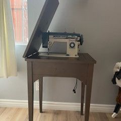 White "Dress Master" Sewing Machine