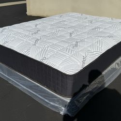 Queen Royal Bamboo Supreme Mattress And Boxspring!