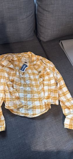 Women’s flannel shirt