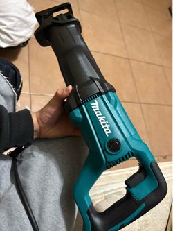 Makita sawzall