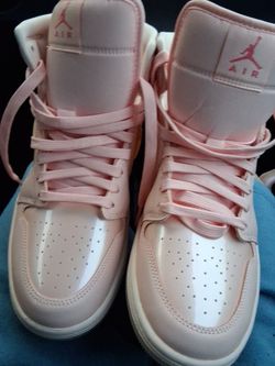 Wmns Air Jordan 1 Mid 'Patent Valentine's Day'