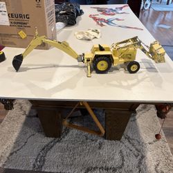 Vintage Ertl Ford 7500 tractor backhoe front loader tractor diecast toy 1974 1/12 scale 