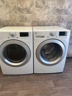 Kenmore washer and dryer laundry