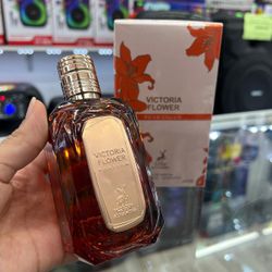 VICTORIA FLOWER Scent , Perfume , Aroma , Cologne 