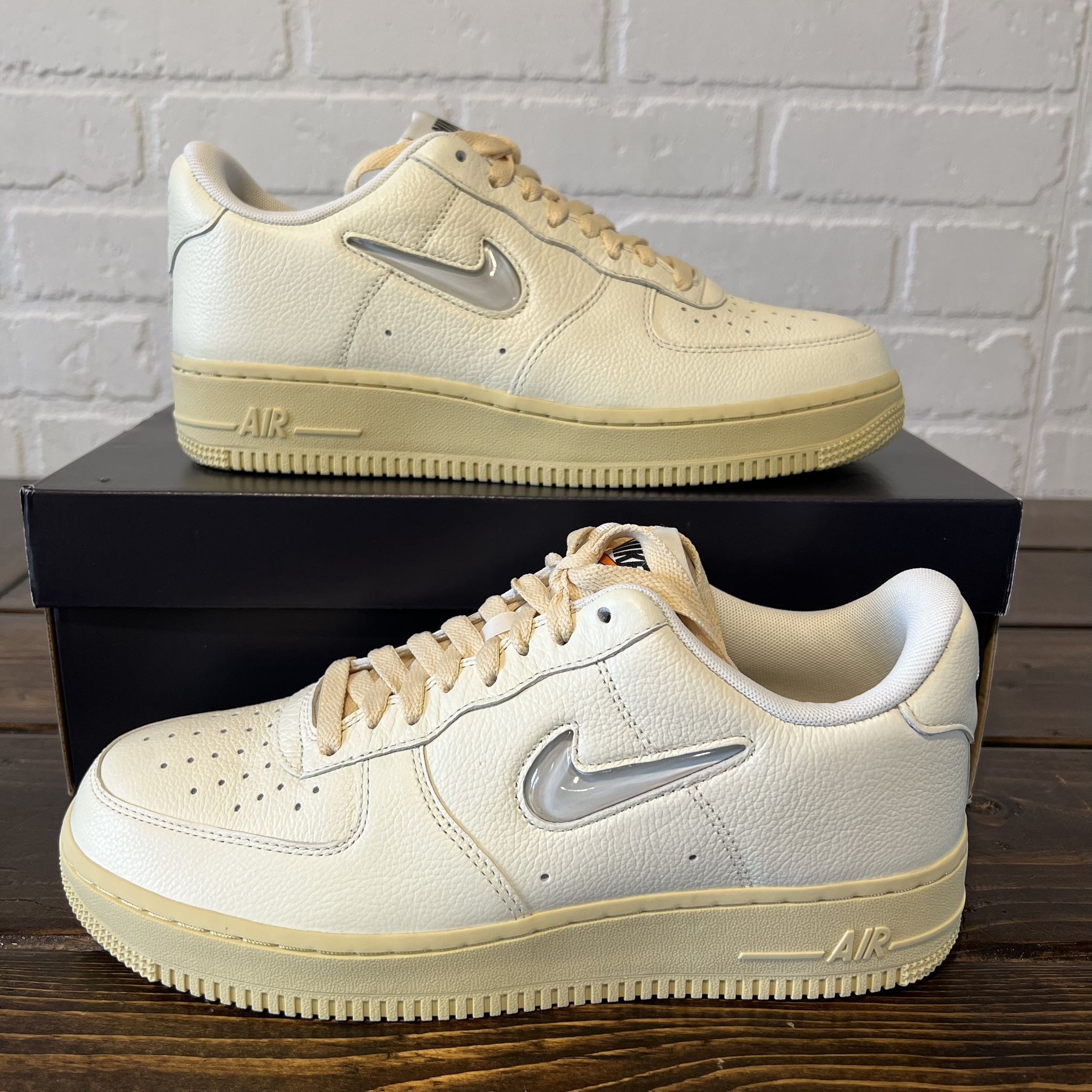 Air Force 1 ‘07 LX Women’s Sz 9