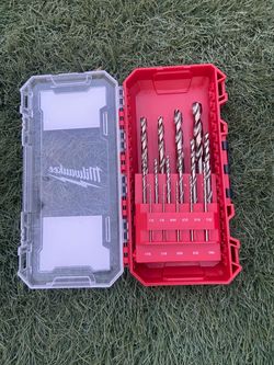 Milwaukee Drill Bit Set with Case