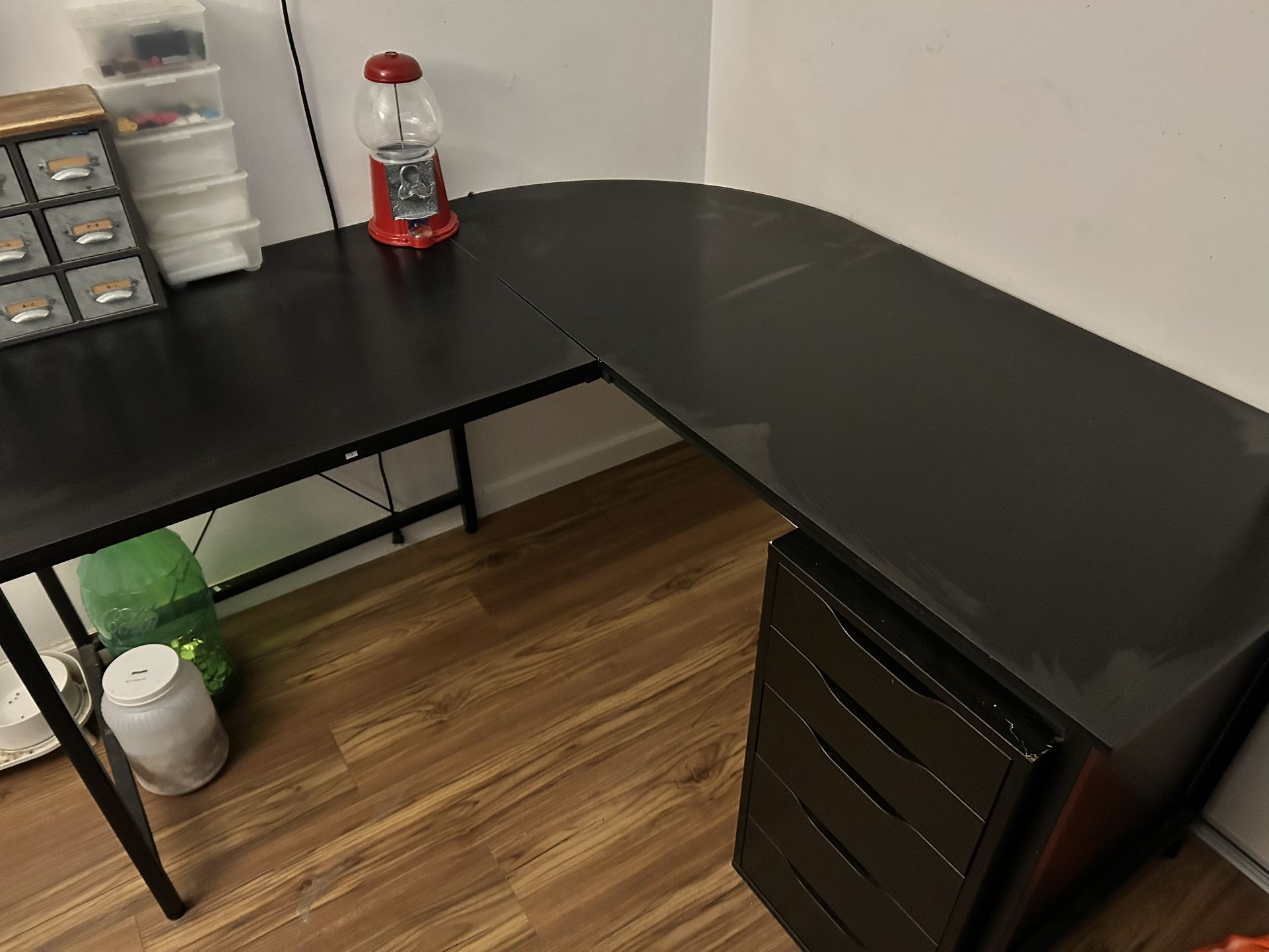 L Shape Desk