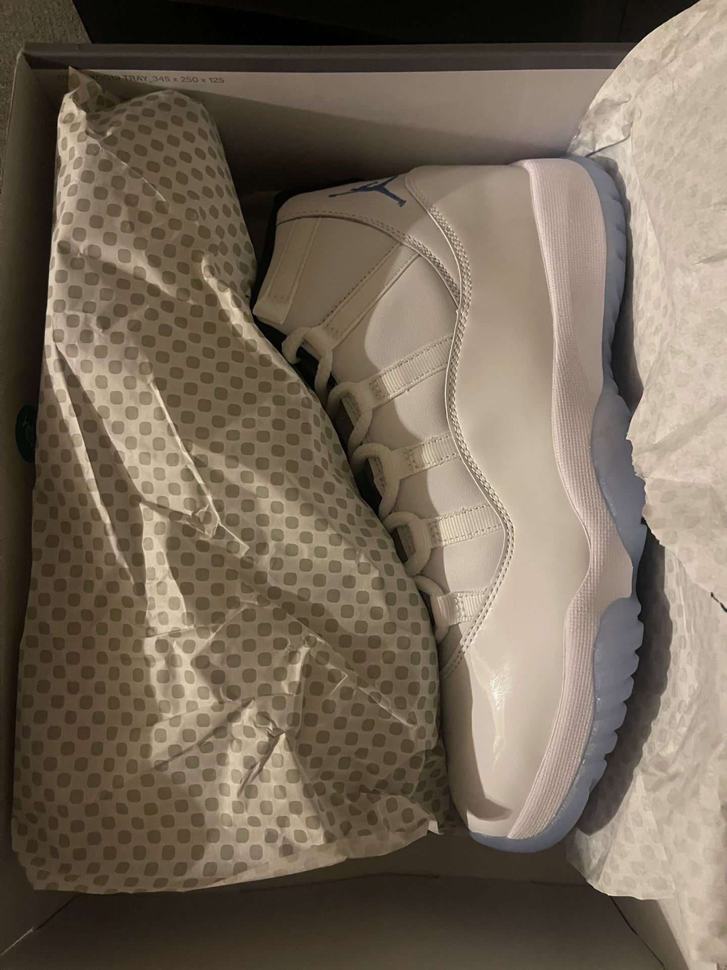 Jordan 11s Legend Blue/Columbia