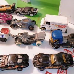 Hot Wheels, Matchbox Cars, Etc..
