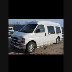 2001 Chevy Van