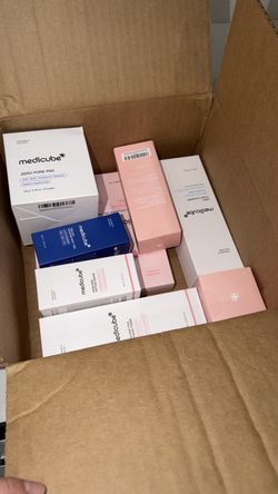 Medicube Skincare Bundle Set