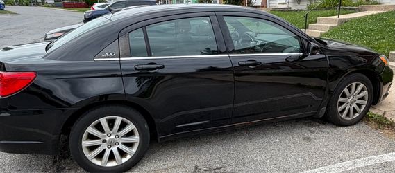 2013 Chrysler 200