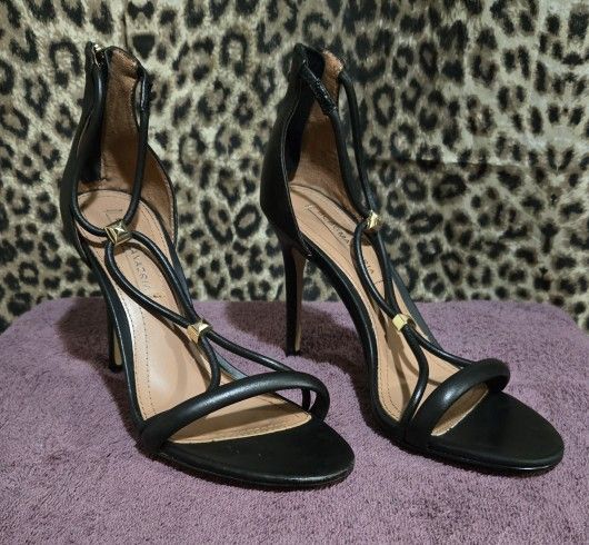 BCBG High Heel Sz 8