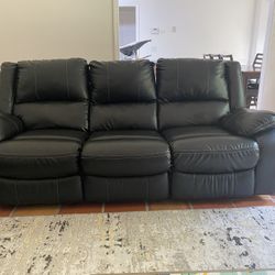 Leesworth Power Reclining Leather Sofa 