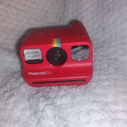 Polaroid Go Instant Picture Camera 