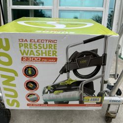 Pressure Washer 2300 PSI