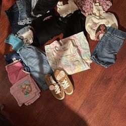 Girls Clothes 