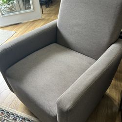 Couches ( 2 Nos) No Any Animal No Smoking Clean Short Time Used