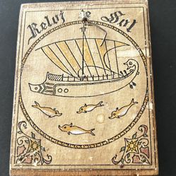 Vintage Box Compass