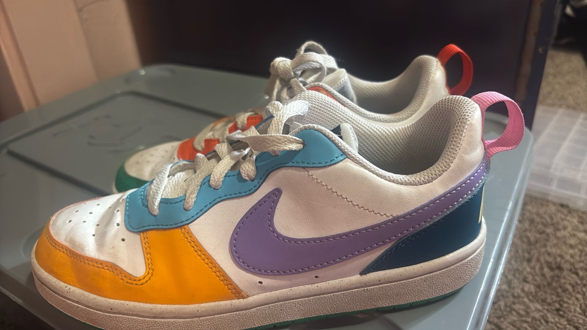 Nike Mismatch