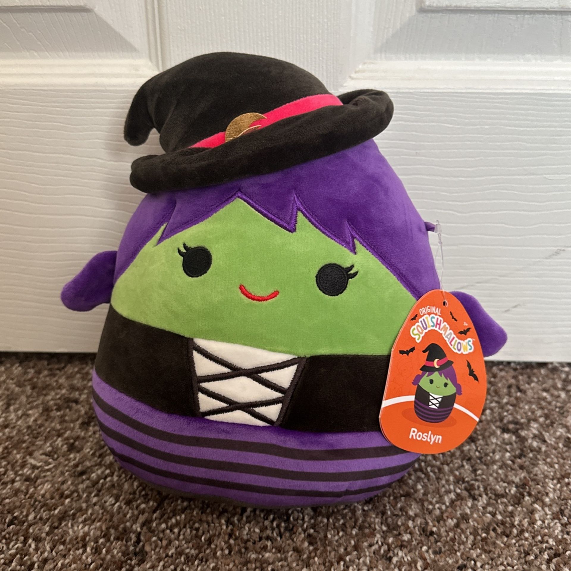 Roslyn The Witch Squishmallow(8”)