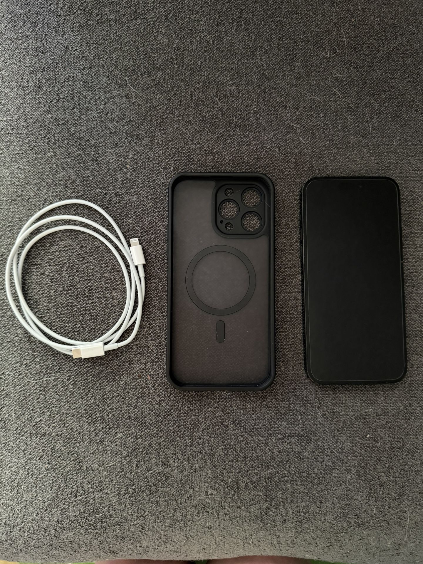 iPhone 14 Pro Max Unlocked + MagSafe Case