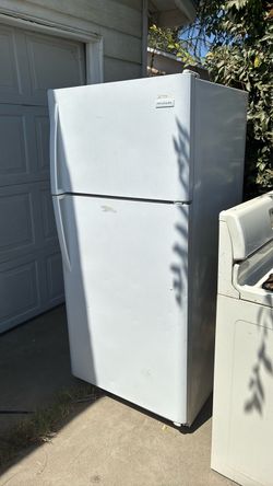 Refrigerator and stove