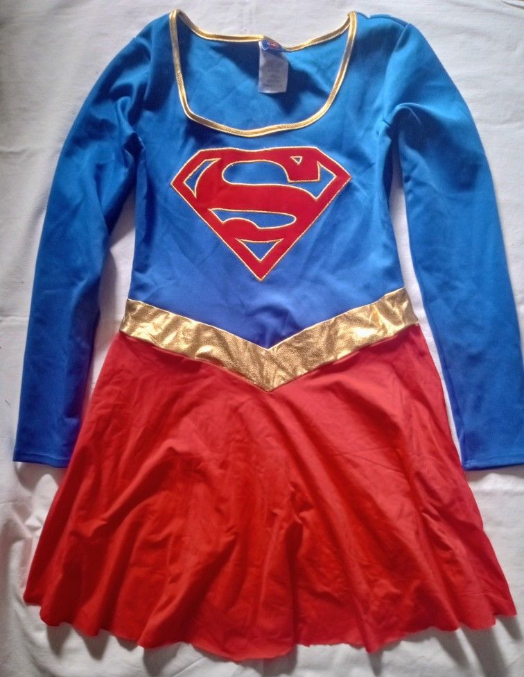 Spirit Halloween SuperGirl Dress With Accessories Size Medium ~ New
