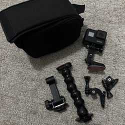 GoPro 7 Black With Accessories 