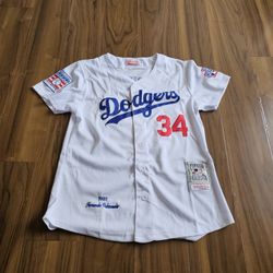 Dodgers Woman Valenzuela White Jerseys $60ea Firm S M L Xl 2x 