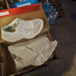 New Balance Size 8