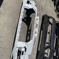 2020-2020 Toyota Corolla SE Front Bumper