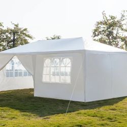 NEW. ONLY SALE! PARTY TENT SIZE 10X20 