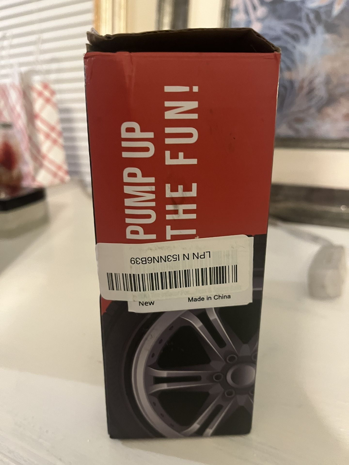 Tire air pump