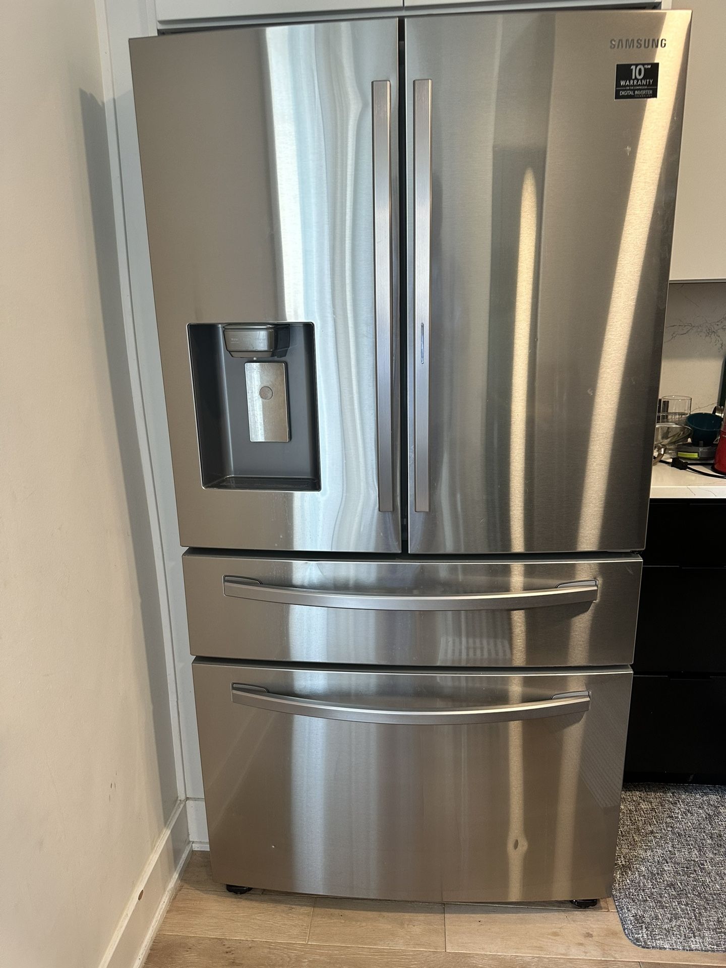 Samsung - 28 Cu. Ft. 4-Door French Door Smart Refrigerator with FlexZone Drawer - Stainless Steel