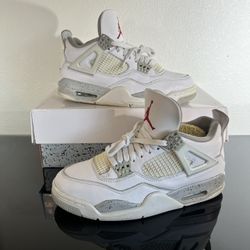 Jordan 4 “White Oreo” Size 8
