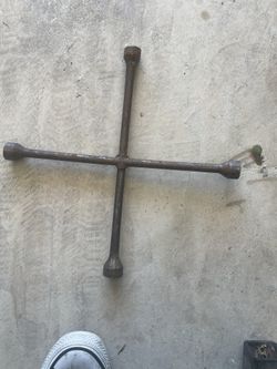 4way Tire Iron