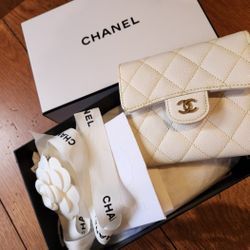 Chanel White Wallet