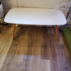 Convenience Concepts Oslo Coffee Table, White $20