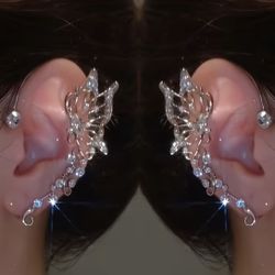 Earings 