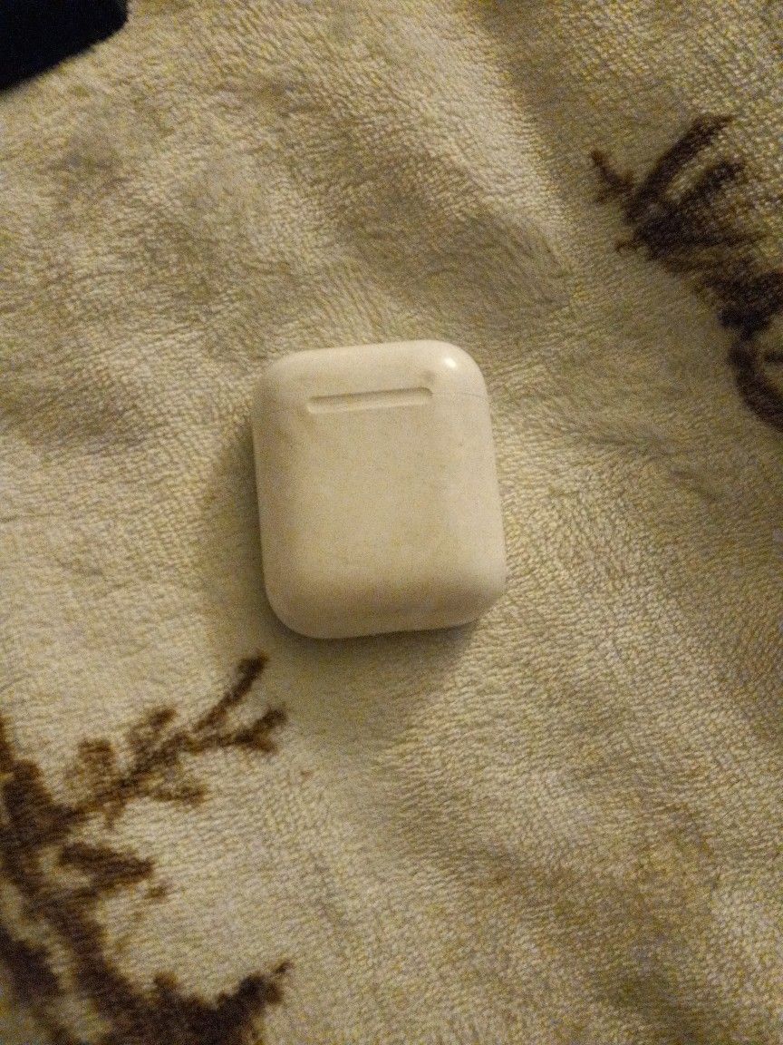 1st Gen Applr Airpods 
